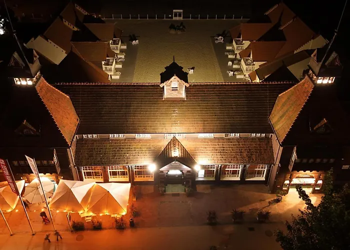 Zhong Hua Готель 3*