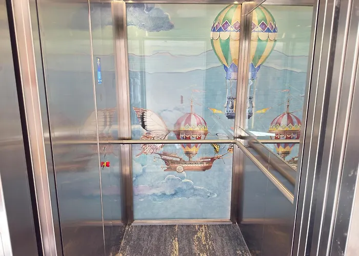 Zhong Hua Готель Сопот