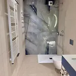 Zhong Hua Hotel 3*