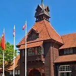 Zhong Hua Готель 3*
