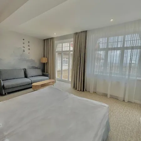 Zhong Hua 3*