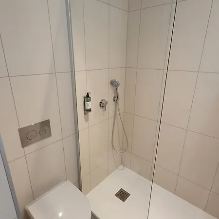호텔 Zhong Hua 3*
