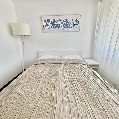 Zhong Hua 소포트