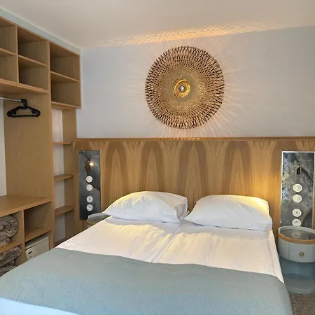 Zhong Hua 3*