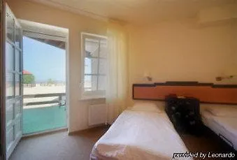 Zhong Hua 3* Σόποτ